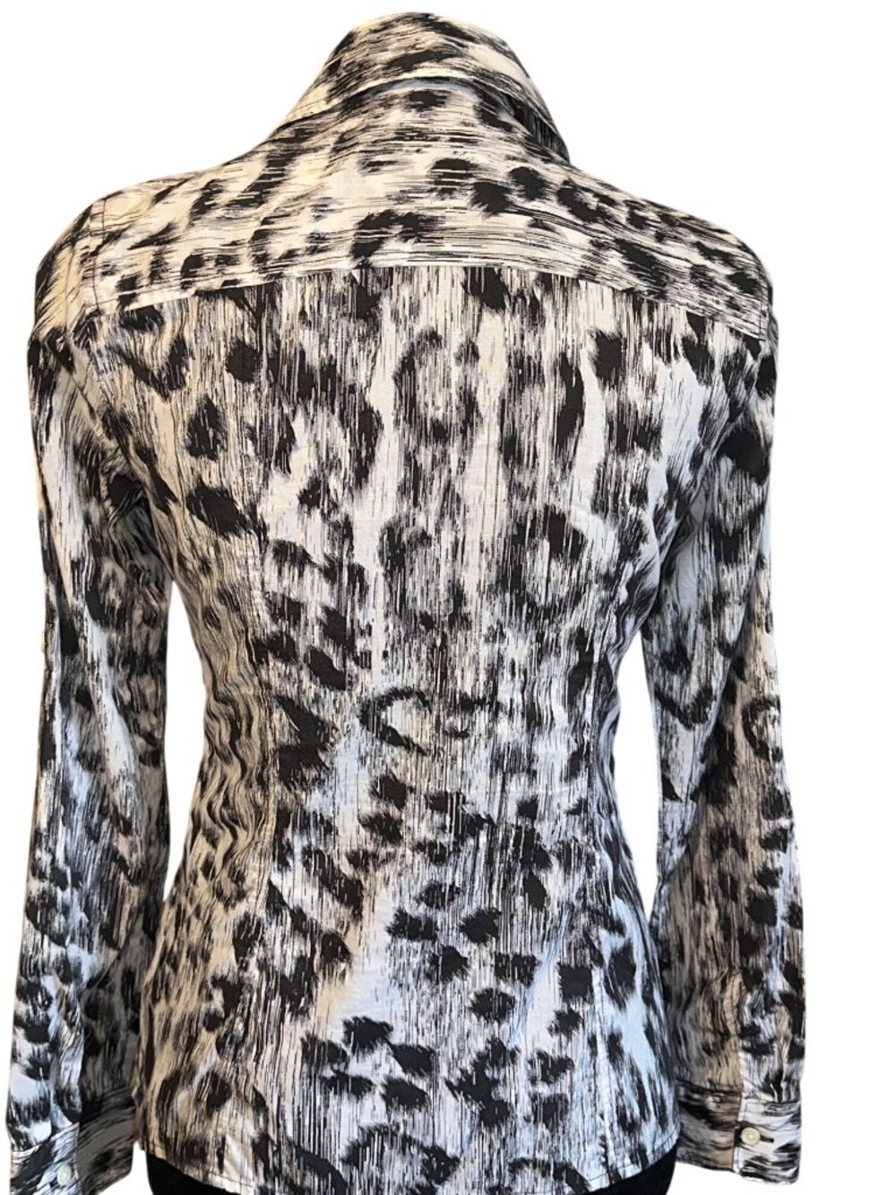 Michael Kors Womens Button-Up Shirt Black & White Abstract Print Size 2 Long Sle - Picture 3 of 4